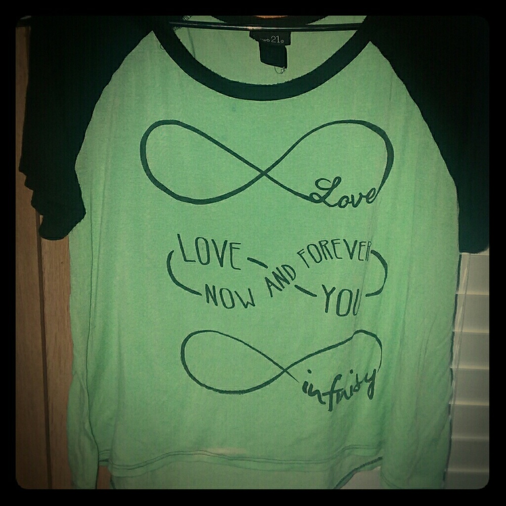 Green and black large short shirt